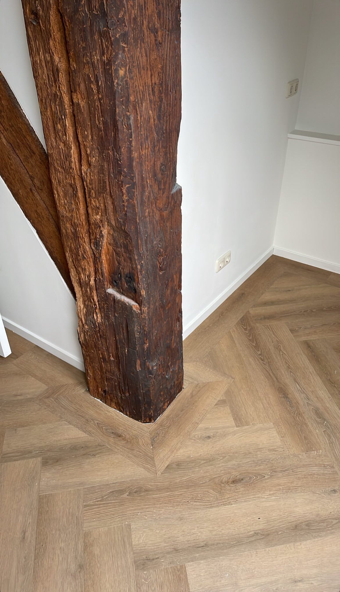 PVC Visgraat Leggen