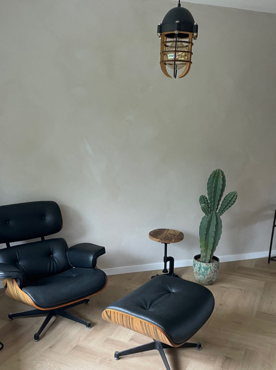 PVC Visgraat Leggen